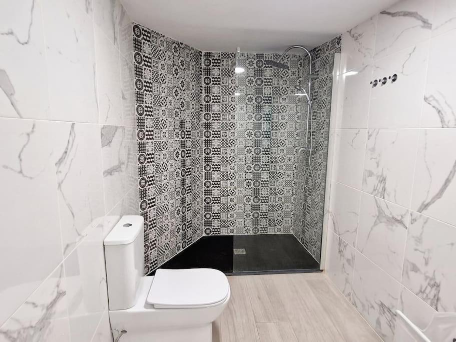 Apartamento Con Terraza Y Barbacoa Paterna Eksteriør bilde